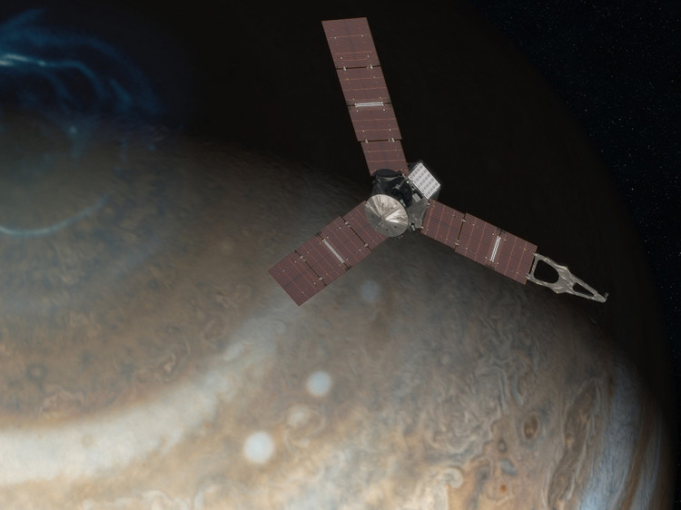 Juno_front_Jupiter.jpg